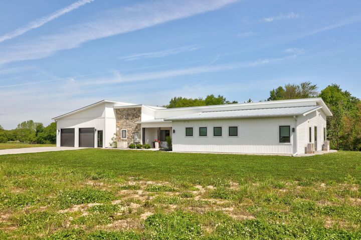 Property Photo:  5595 Riverview Drive  MI 48722 