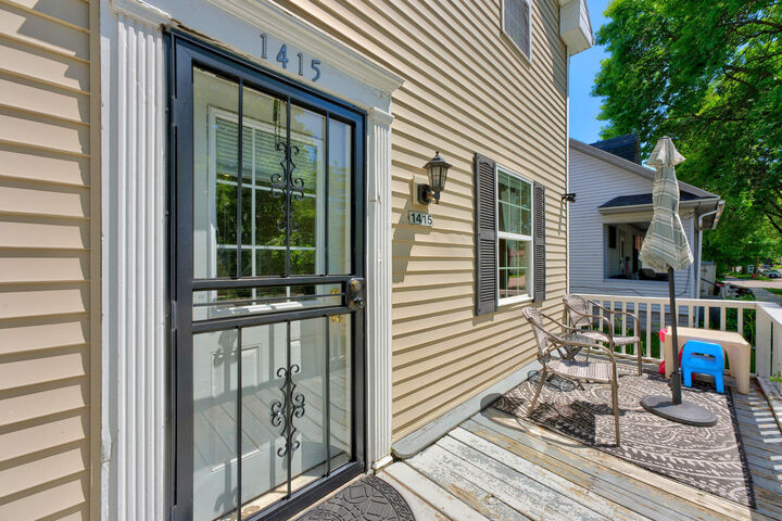 Property Photo:  1415 N 4th St  WI 53081 