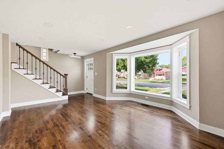 Property Photo: 10516 S King Drive IL 60628