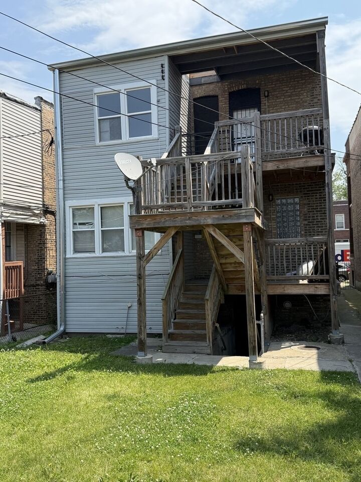 Property Photo:  7544 S Sangamon Street  IL 60620 