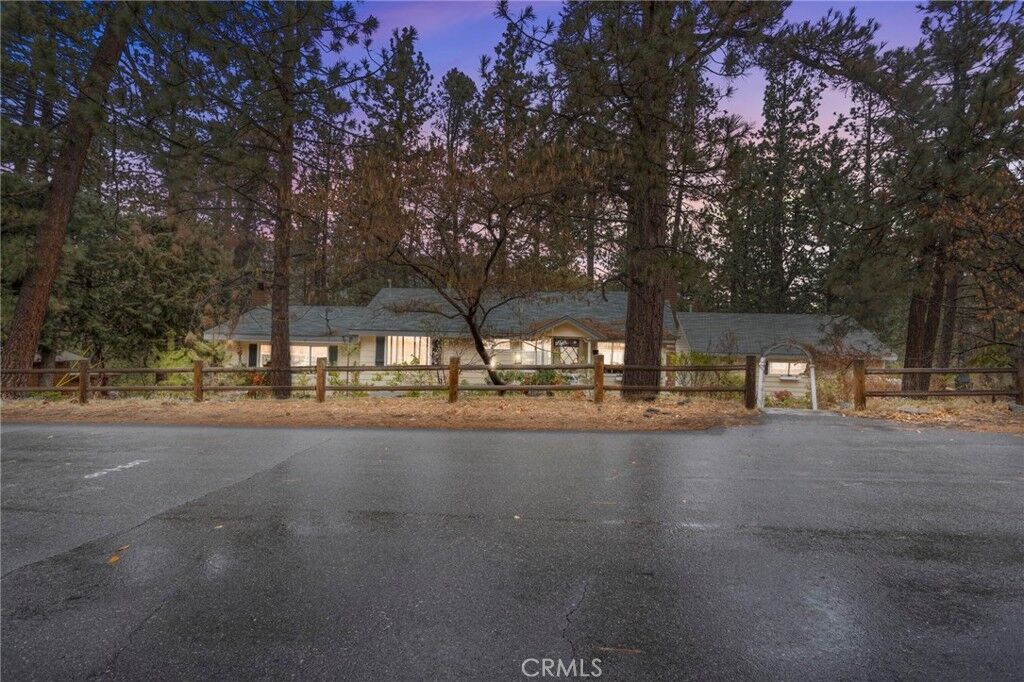 Property Photo:  2046 Thrush  CA 92397 