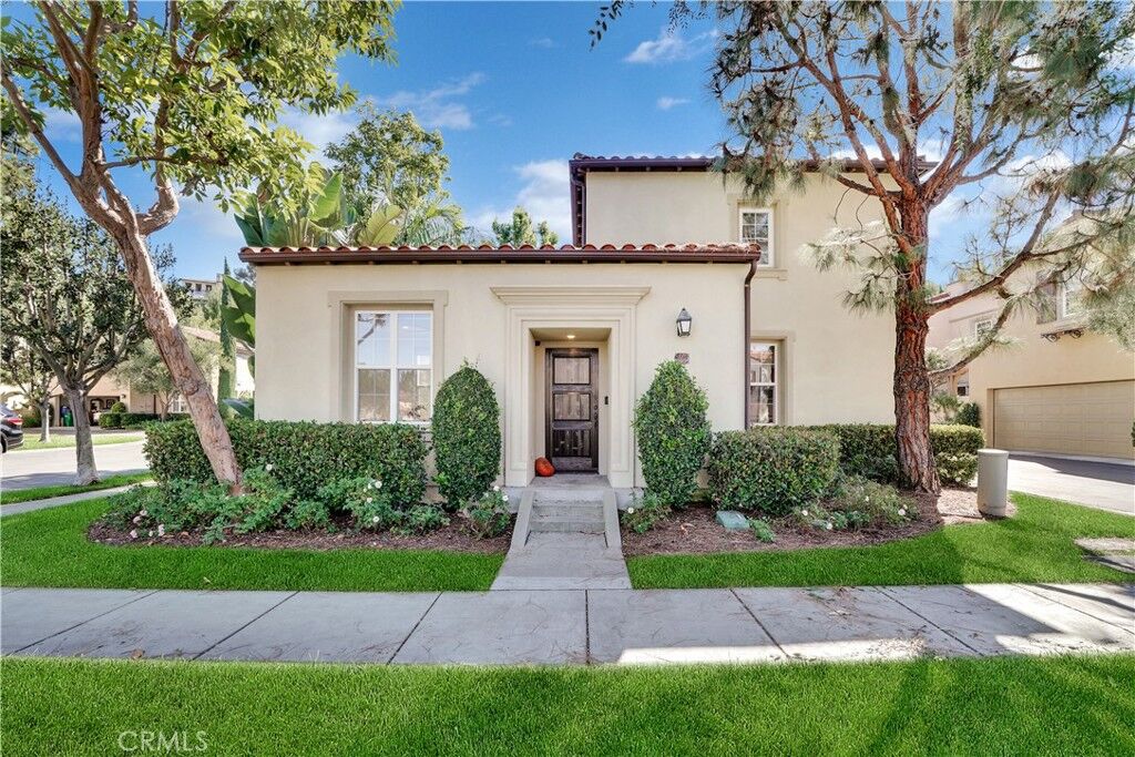 Property Photo:  50 Clouds  CA 92603 