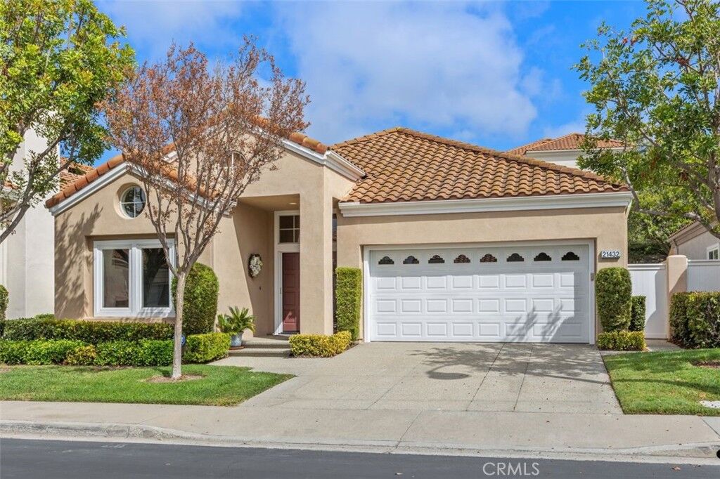 Property Photo: 21432 Bastia CA 92692