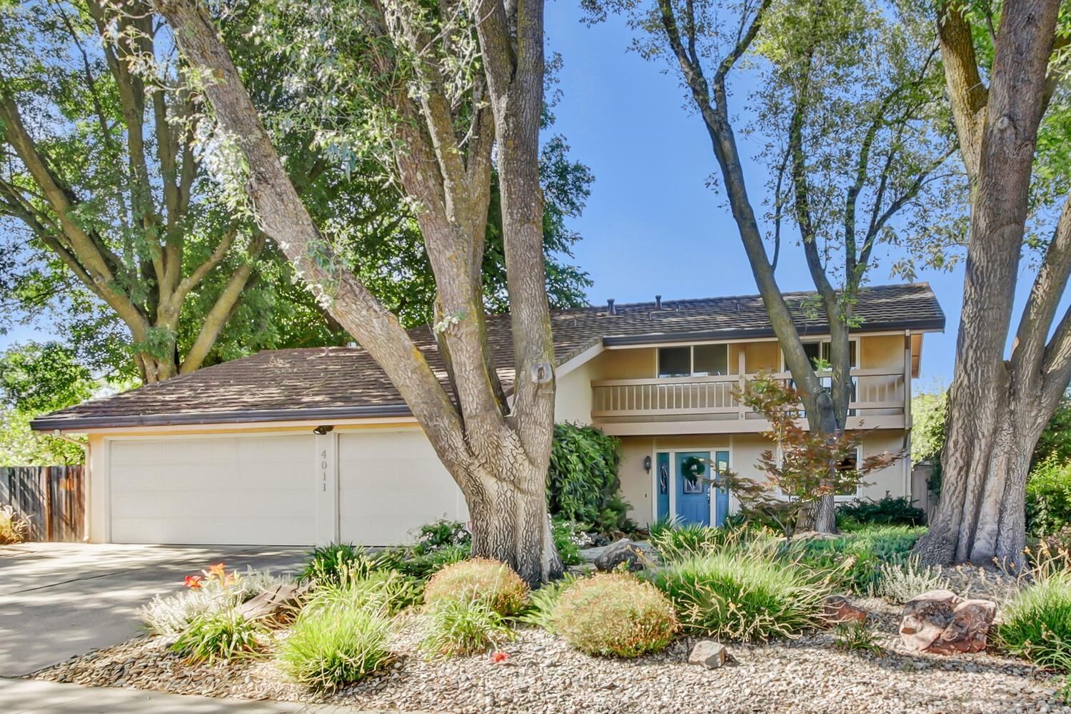 Property Photo:  4011 El Macero Drive  CA 95618 