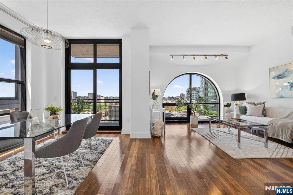 Property Photo:  159 2nd Street 1104  NJ 07302 