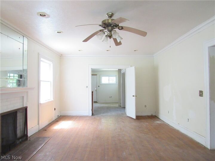 Property Photo:  1726 Lee Road  OH 44118 