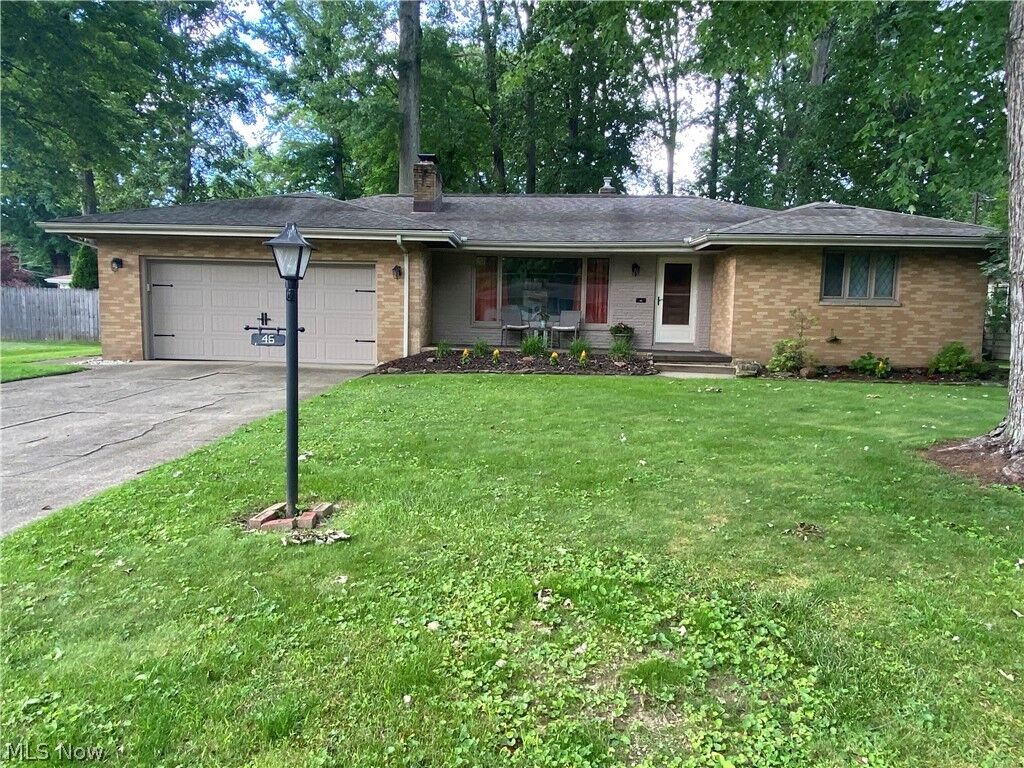 Property Photo:  46 Gillian Lane  OH 44511 