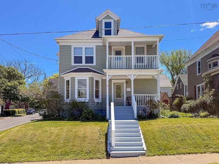 30 Beacon Street — photo 1