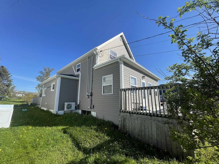 Property Photo:  140 Blackett Street  NS B1A 1E5 