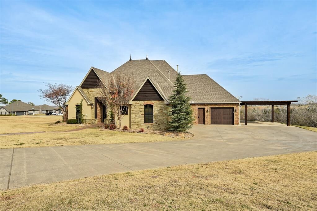 Property Photo: 3508 Grant Drive OK 73065