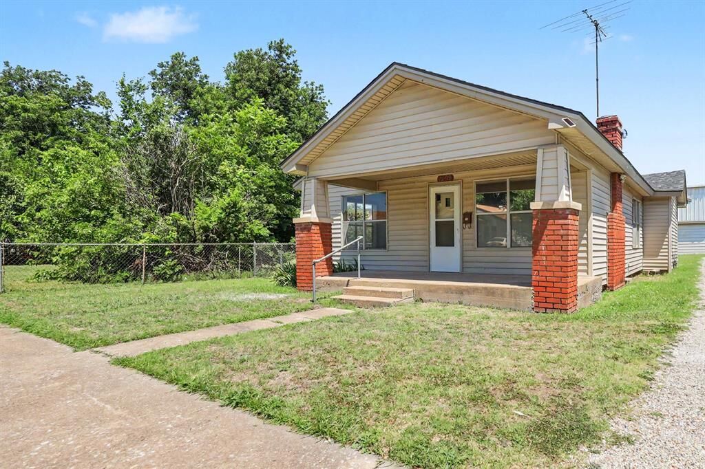 Property Photo:  1509 NW 4th Street  OK 73106 