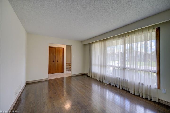 Property Photo:  19 Owen Avenue  ON N3L 3N7 