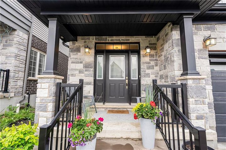 Property Photo:  626 Wild Rye Street  ON N2V 0E3 