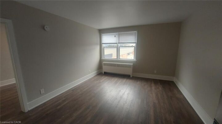 Property Photo:  181 King Street E 9  ON N2G 2K8 