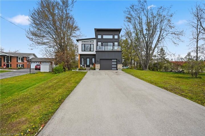4642 Anderson Avenue — photo 1