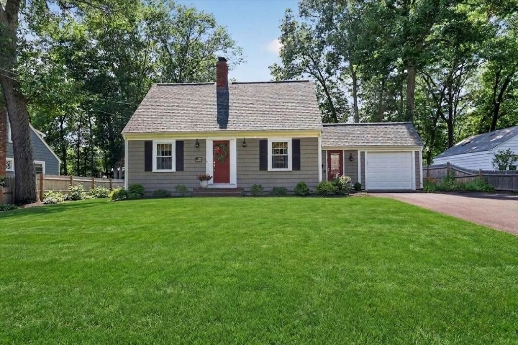Property Photo:  35 Cottage Lane  MA 02188 