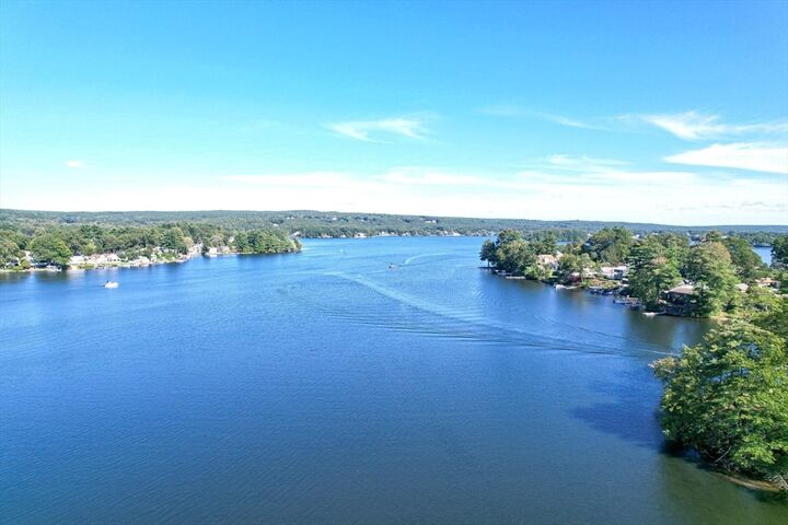 Property Photo:  201 Treasure Island Rd 201  MA 01570 