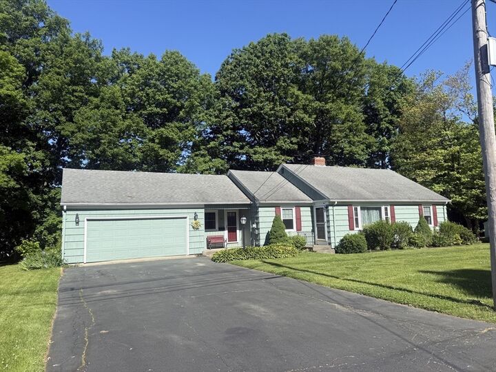Property Photo: 50 Edgewood Rd MA 01545