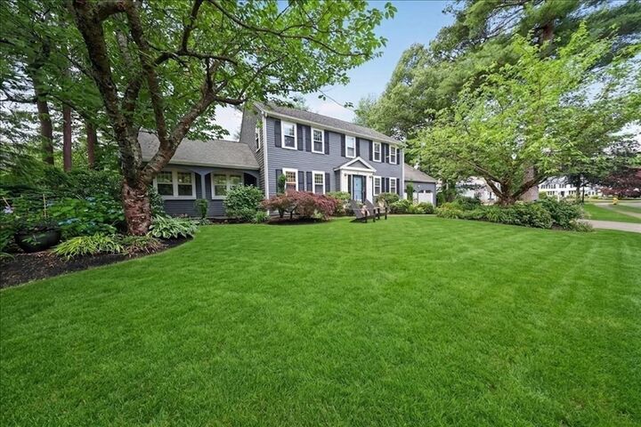 Property Photo:  6 Blackhorse Ln  MA 02043 