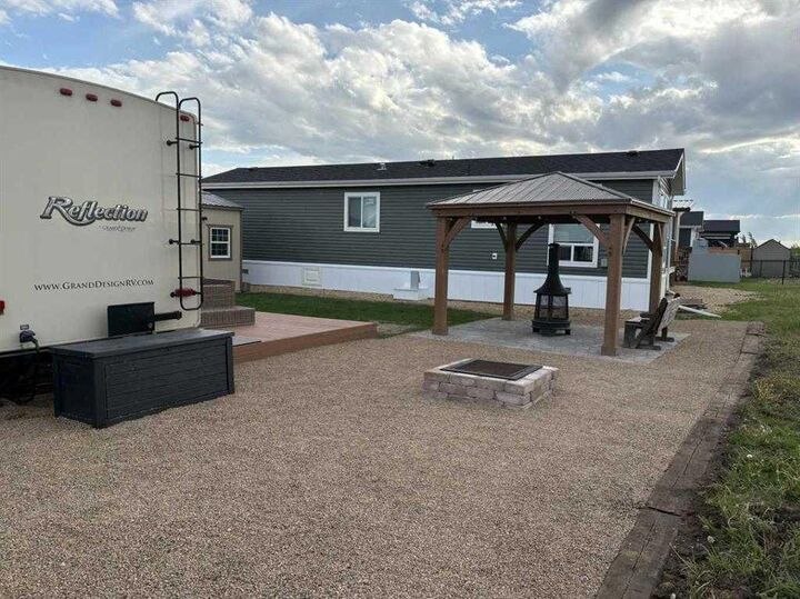 Property Photo: 41019 Range Road 11 116 AB T0C 0J0
