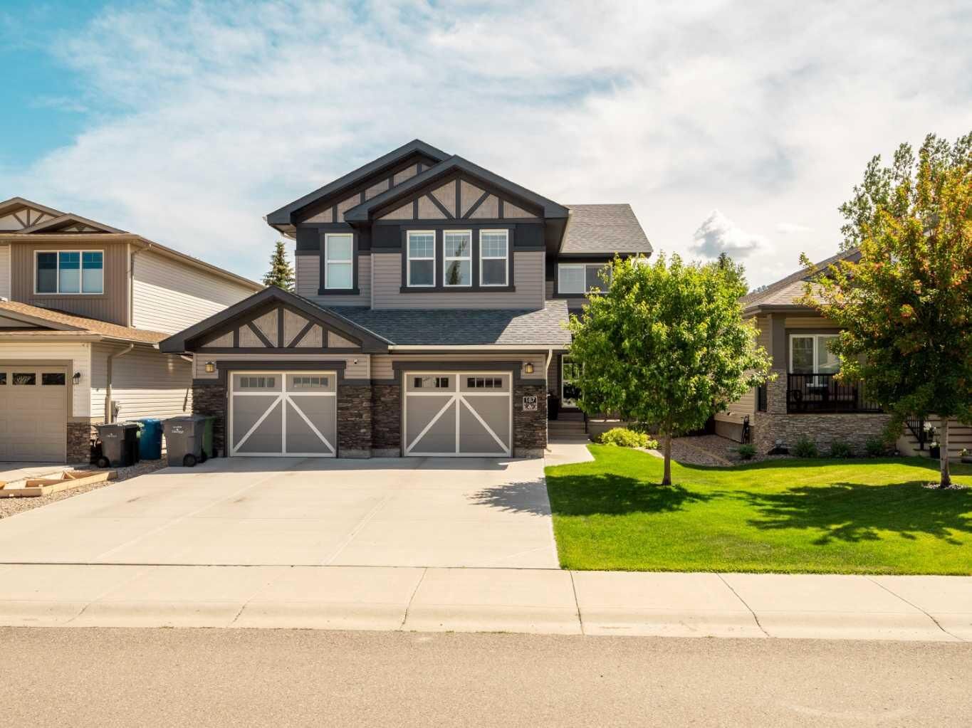 Property Photo:  187 Westgate Drive  AB T1M 0E2 
