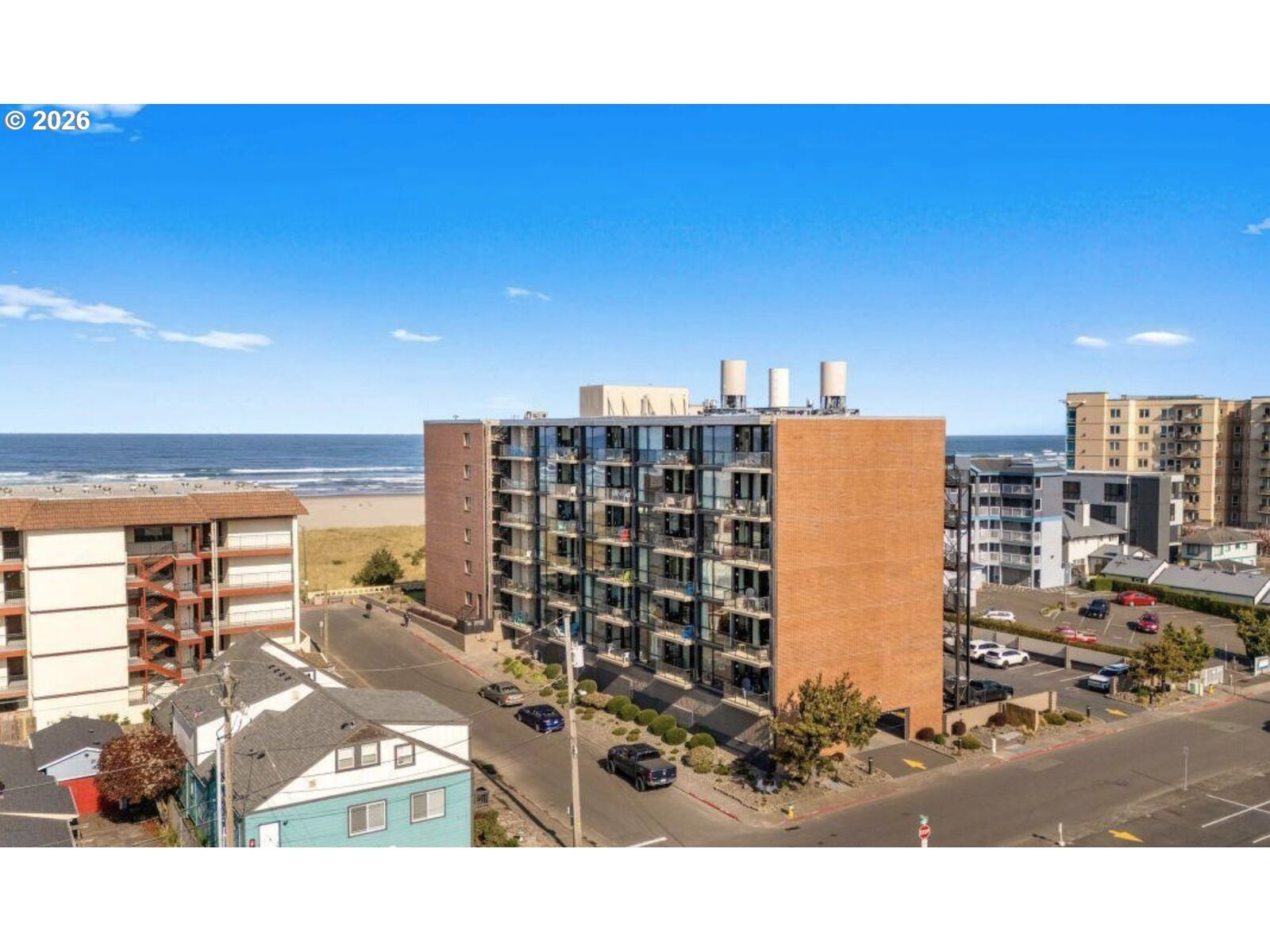Property Photo:  475 S Prom 112  OR 97138 