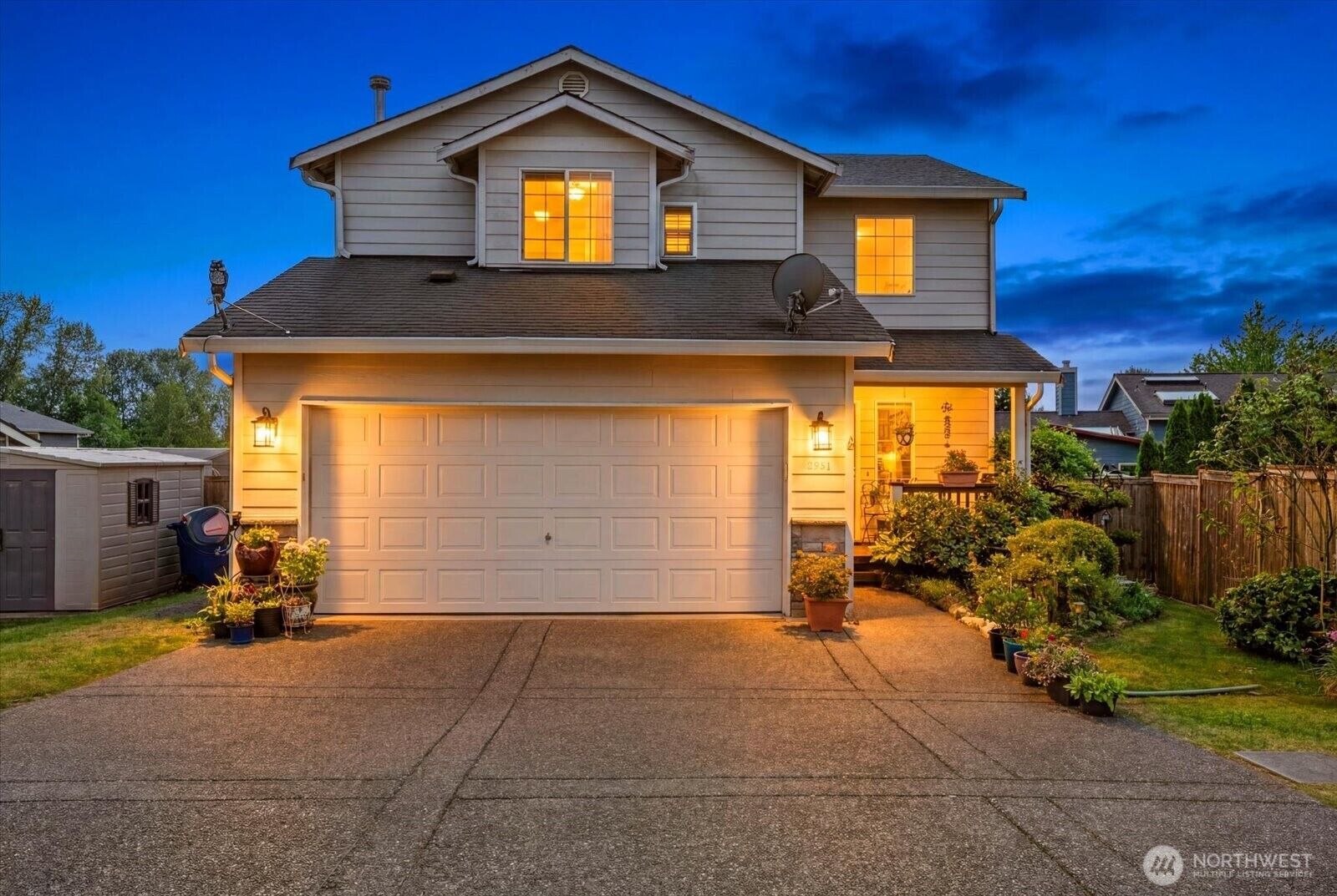 Property Photo:  929  149th Place SW  WA 98087 