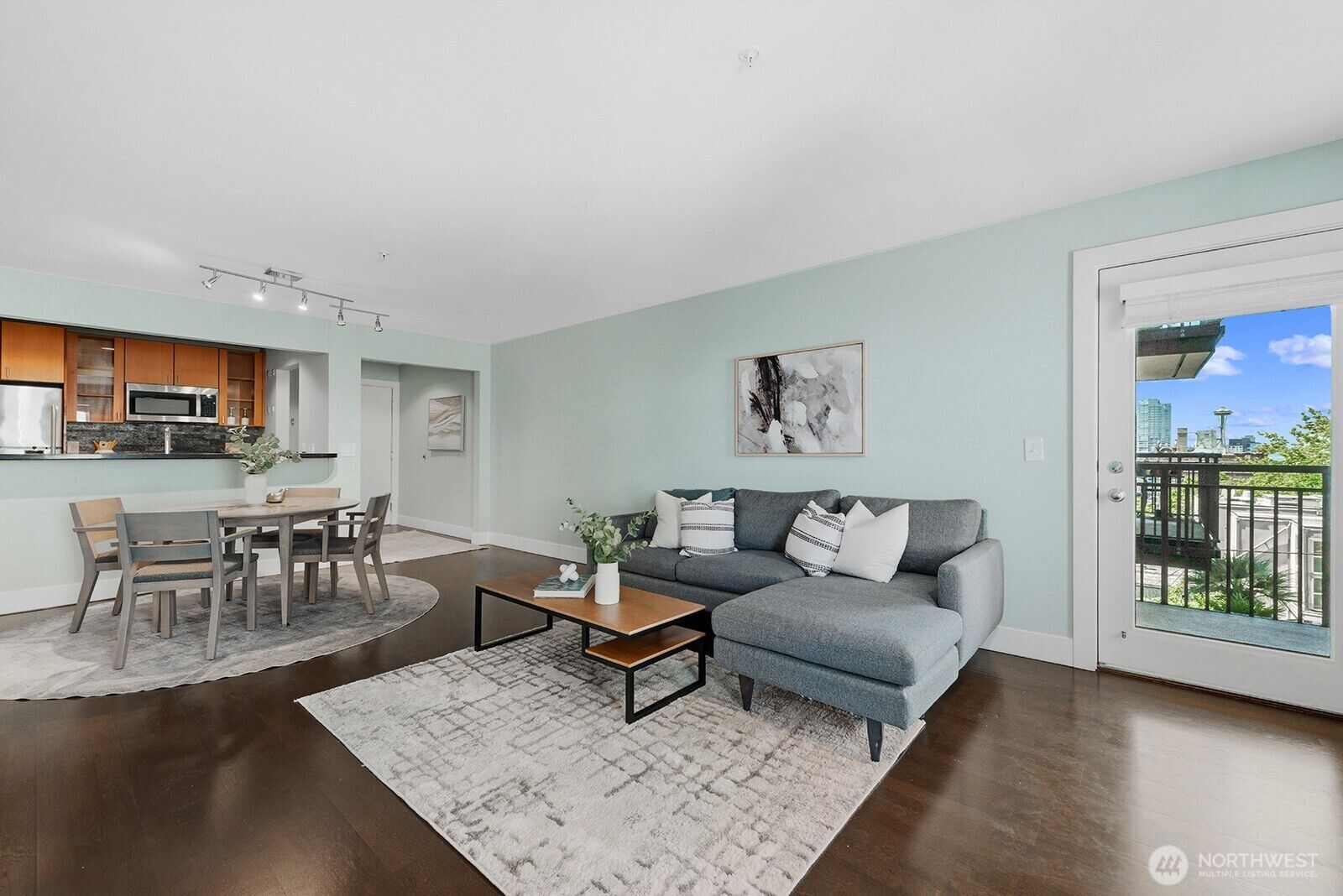 Property Photo: 1711 E Olive Way 314 WA 98102