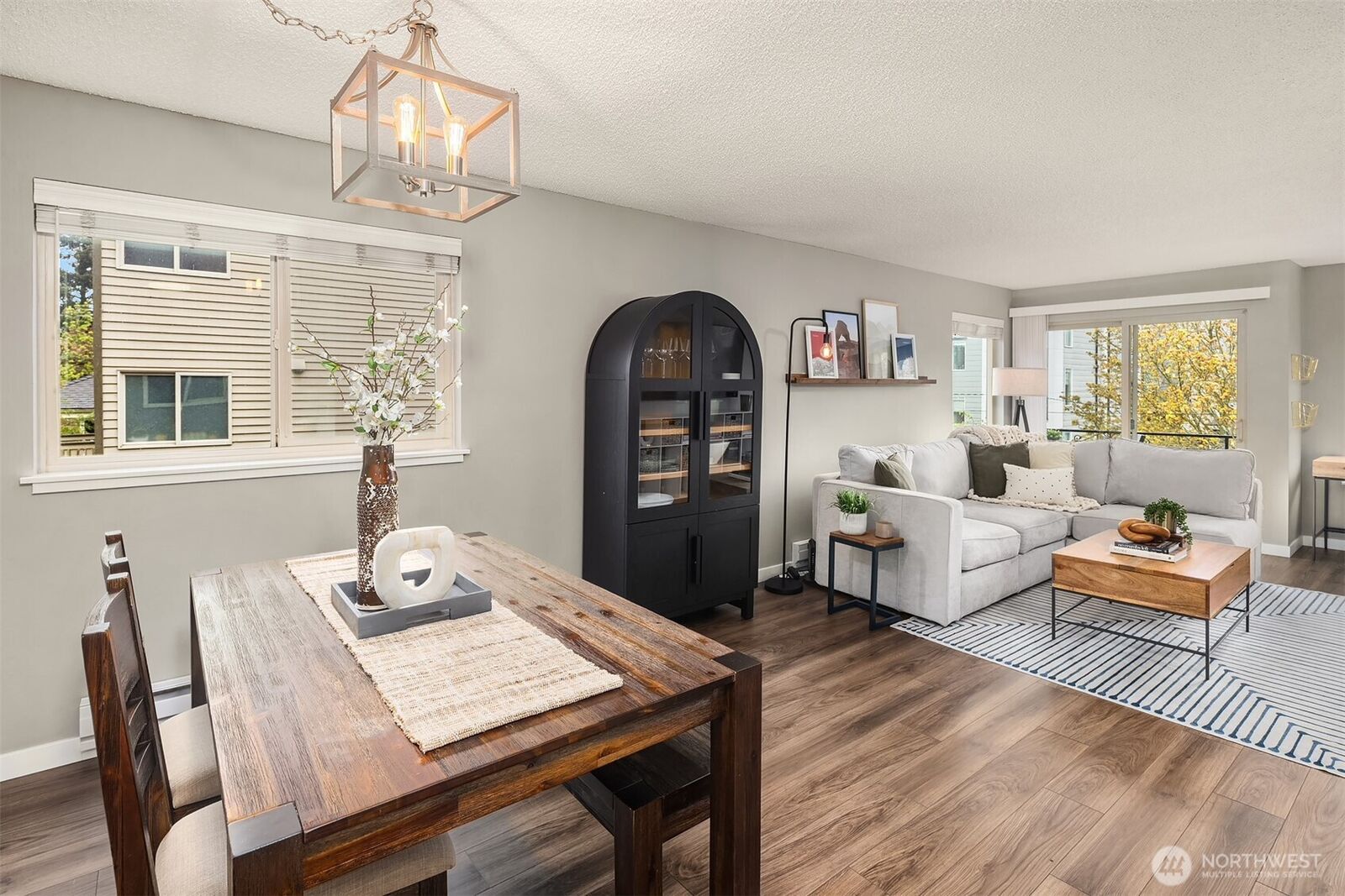 Property Photo:  5501  11th Avenue NW 204  WA 98107 