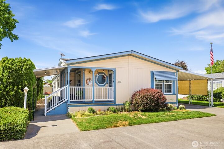 Property Photo:  1346  Rancho Villa Drive  WA 99362 