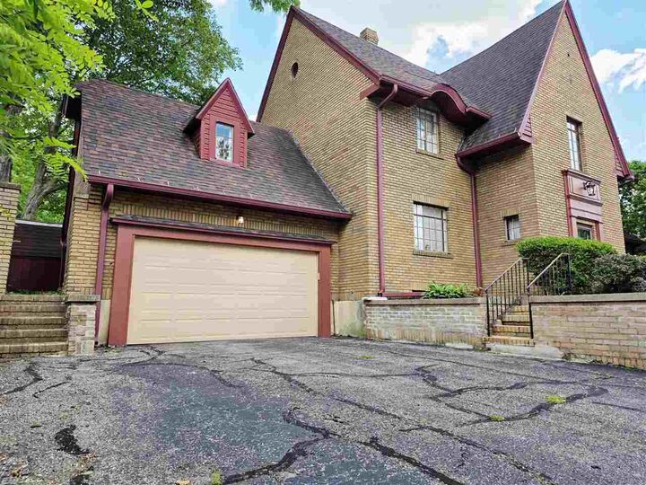 Property Photo:  165 S 21st Street  IN 47374 