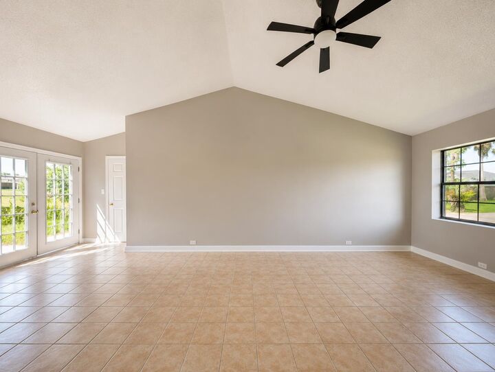 Property Photo:  6112 Linda  TX 77642 