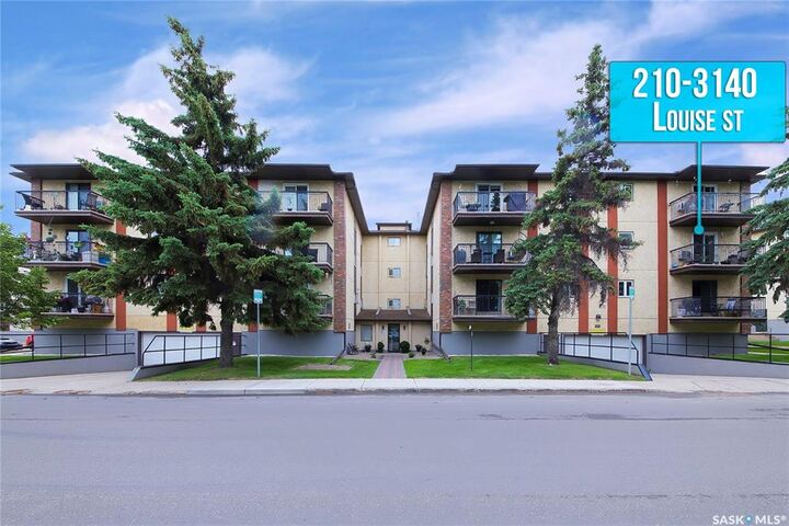 Property Photo:  3140 Louise Street 201  SK S7J 3L8 