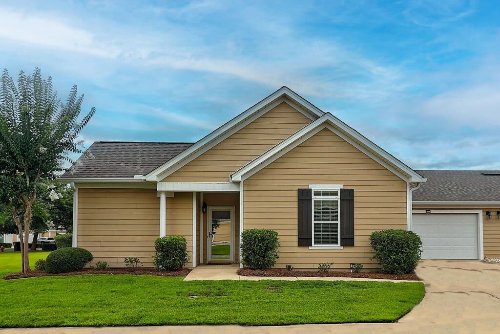 Property Photo:  310-1 Hidden Creek Landing  AL 36301 