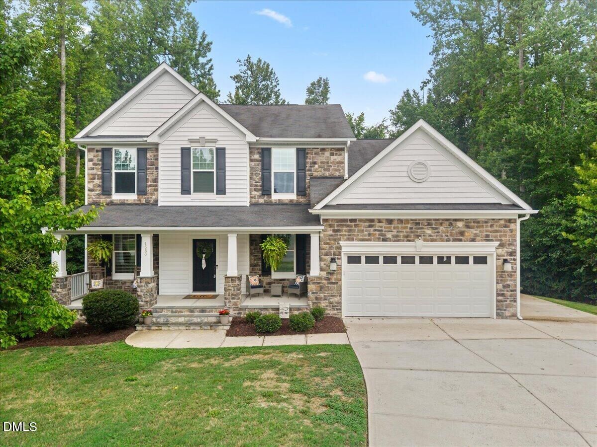 Property Photo:  1550 Village Grove Court  NC 27278 