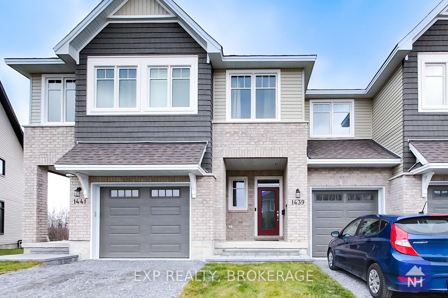 Property Photo: 1439 Summer Street ON K7K 0H9