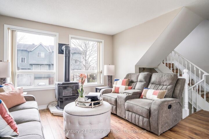 Property Photo: 10 Baker Street 4 ON L9Z 2H1