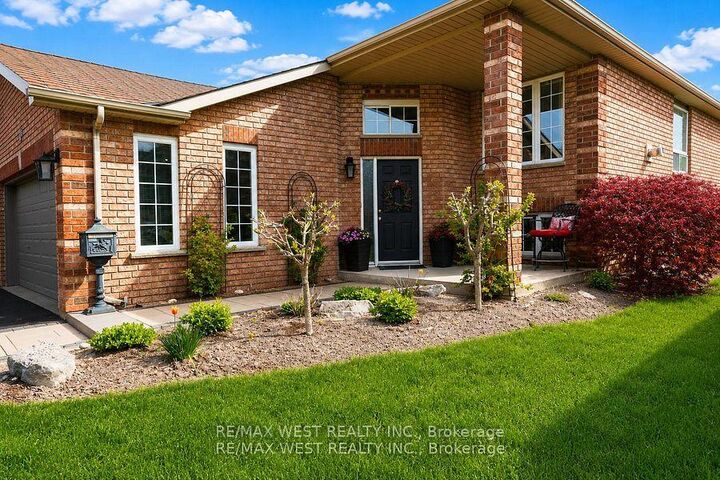 Property Photo:  37 Kell Place  ON L4N 9K5 