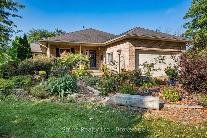 Property Photo: 996 Third Line ON K0L 1B0