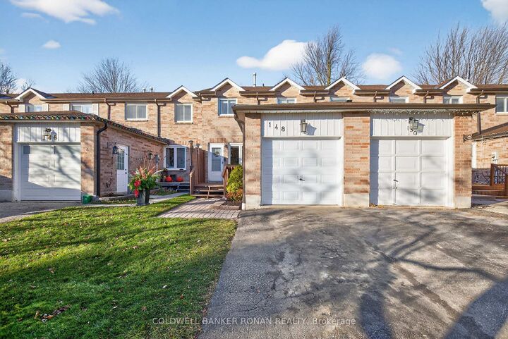 Property Photo:  148 Tupper Street E  ON L9R 1W8 