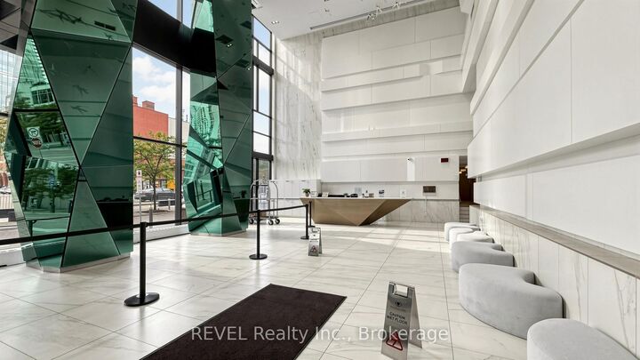 Property Photo:  352 Front Street W 306  ON M5V 0K3 