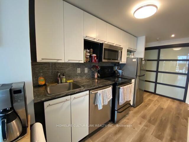 Property Photo:  11 Brunel Court 3005  ON M5V 3Y3 