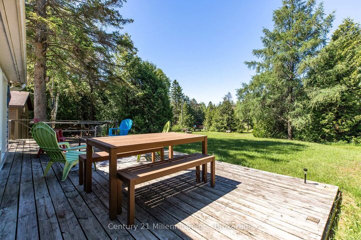 Property Photo:  1443 Sunset Drive  ON N0H 2T0 