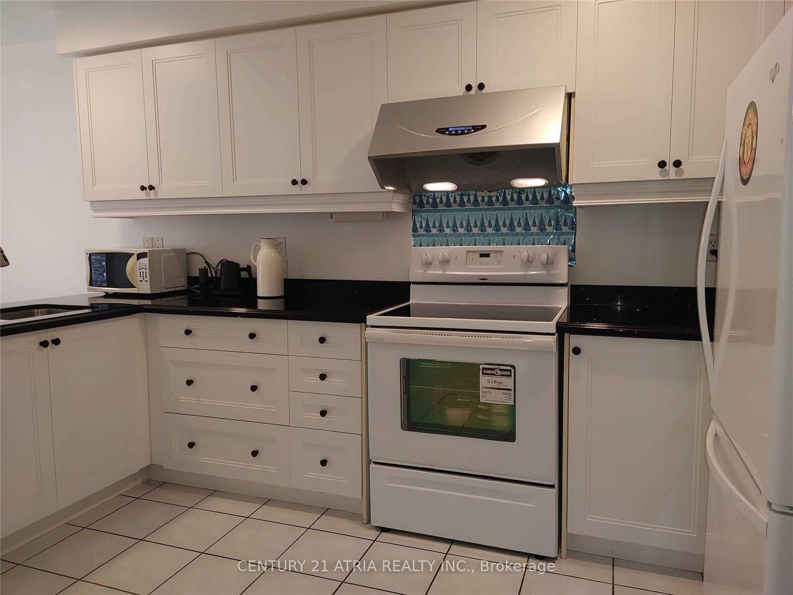 Property Photo:  76 Ellesmere Street  ON L4B 4E3 