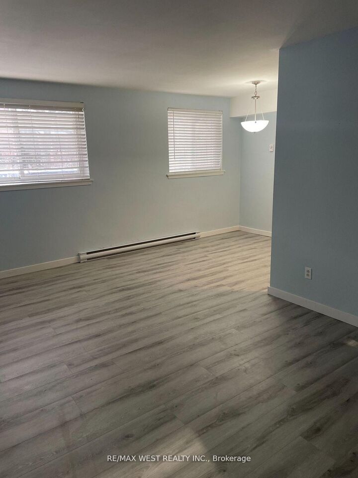 Property Photo:  2365 Marine Drive 101  ON L6L 1C5 