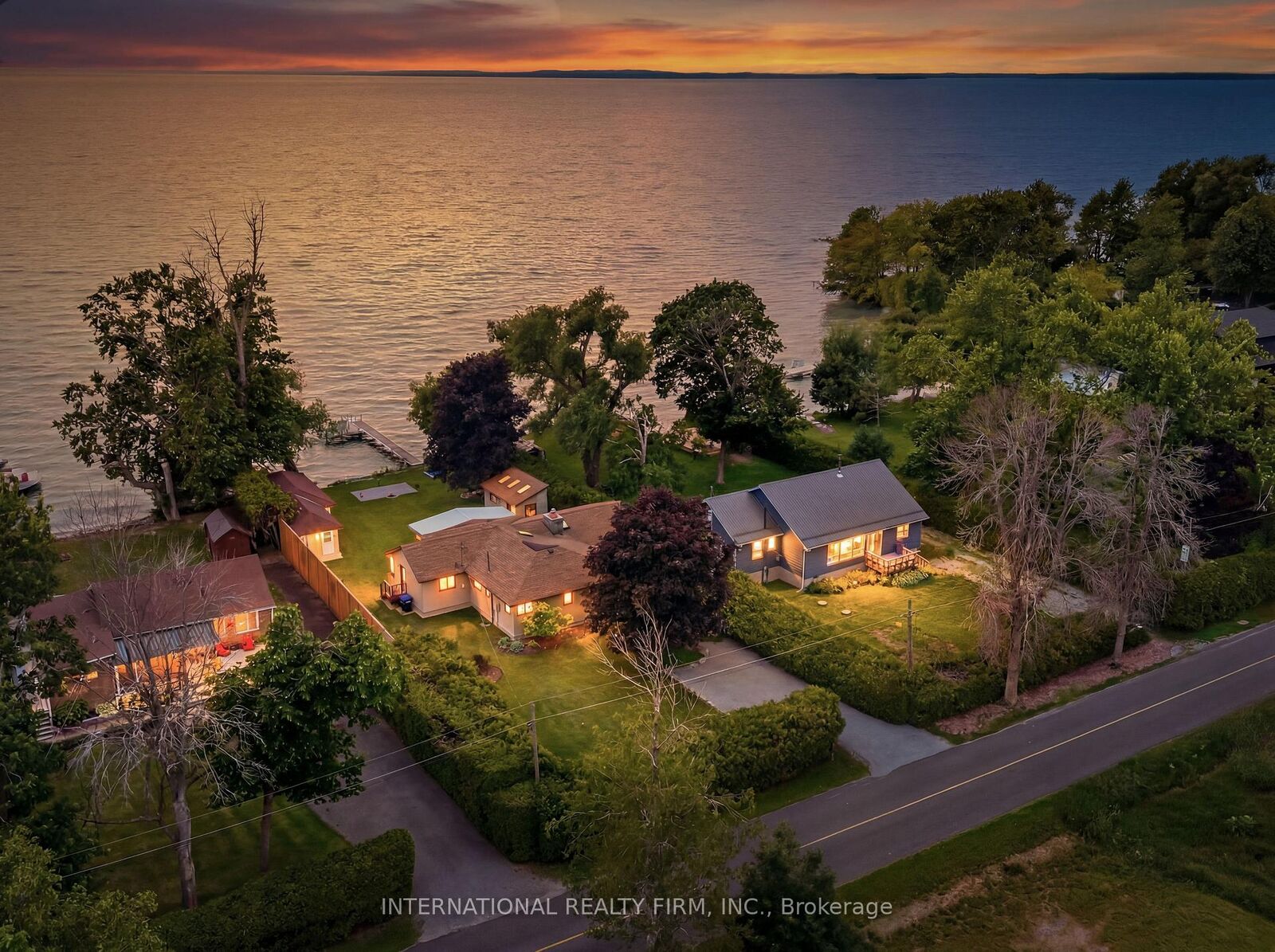 Property Photo: 2032 Lakeshore Drive ON L0K 1B0