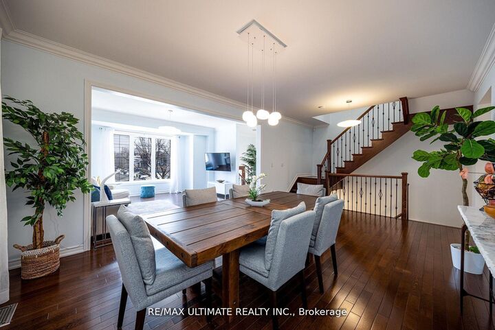 Property Photo: 1160 Islington Avenue ON M8Z 4S7
