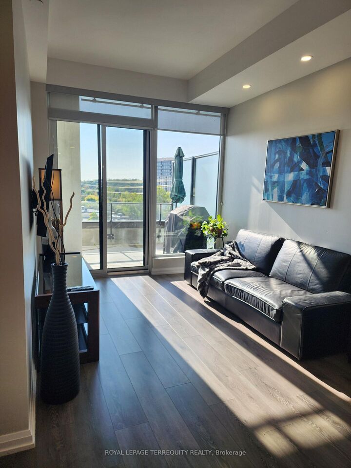 Property Photo:  4208 Dundas Street 610  ON M8X 0B1 