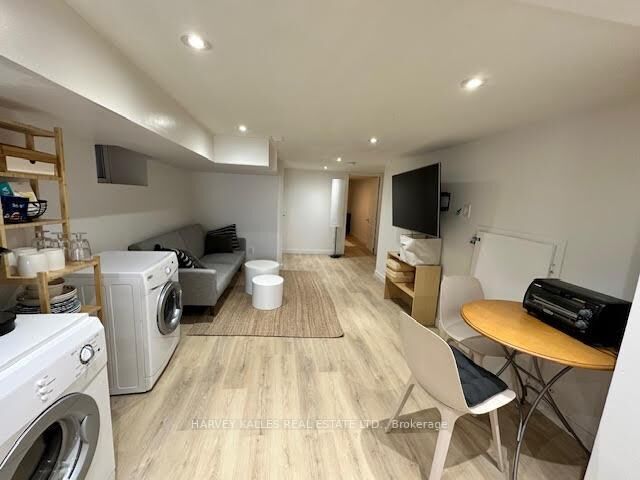 Property Photo:  115 Northcliffe Boulevard Lower  ON M6E 3K5 