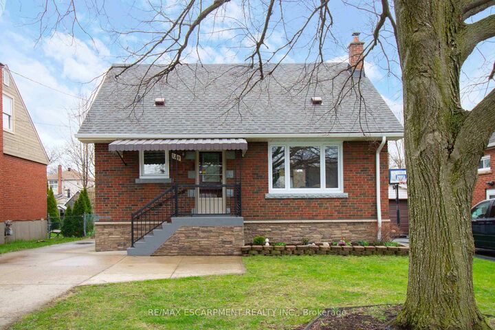 Property Photo: 149 East 34th Street ON L8V 3W7